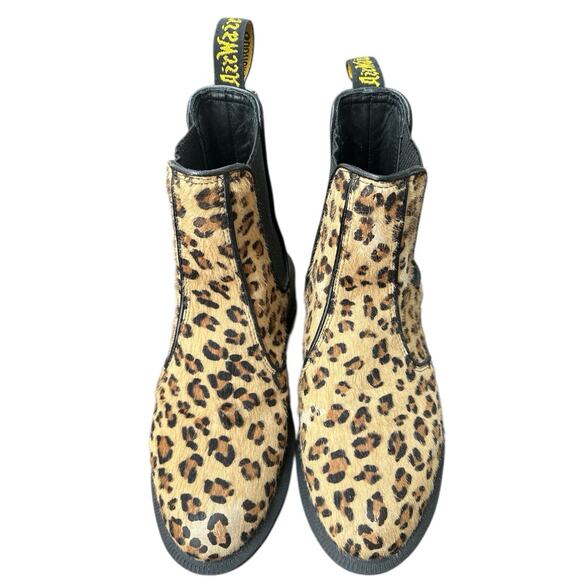 Dr. Martens Flora Beige Black Round Toe Pull-On Ankle Chelsea Womens Boots 6‎ - Picture 3 of 8